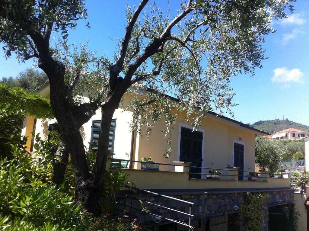La Casa Di Fedra Vila Imperia Quarto foto