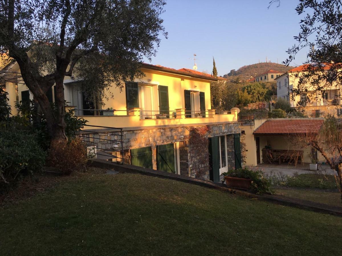 La Casa Di Fedra Vila Imperia Exterior foto