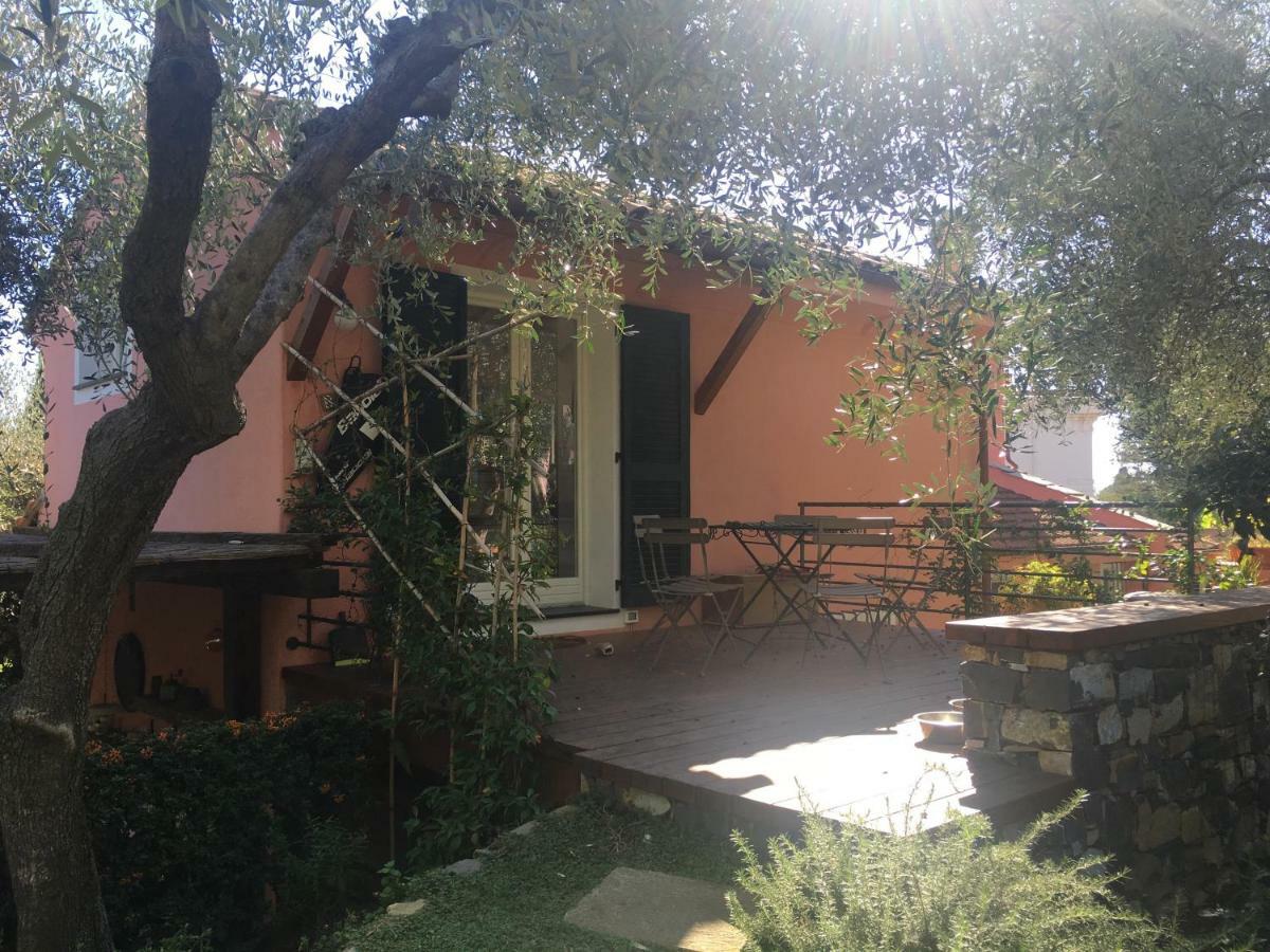 La Casa Di Fedra Vila Imperia Exterior foto